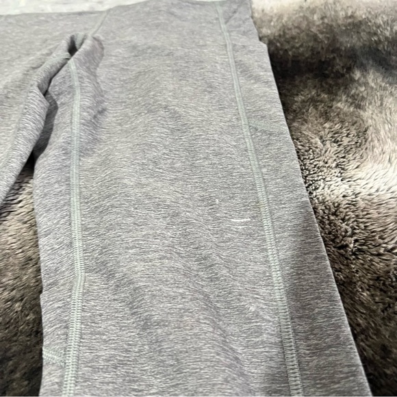LuluLemon Grey Leggings - Picture 8 of 9